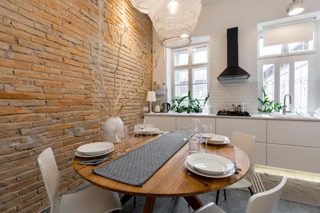 Bohemian Dream Home In The Absolute Center W 2Br/2Bt Budapest 0*,