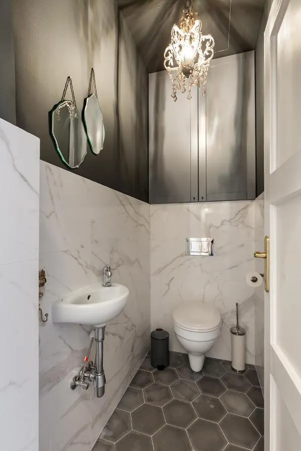 Bohemian Dream Home In The Absolute Center W 2Br/2Bt Budapest Hungary